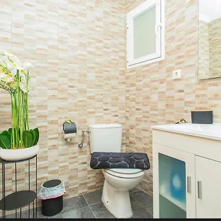 Apartment Piso Red Harmony